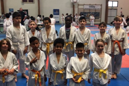 Triomphe du Club de Judo de Saint Jean de la Ruelle au Tournoi Interclub de Judo à St Cyr en Val ! Mai 2025