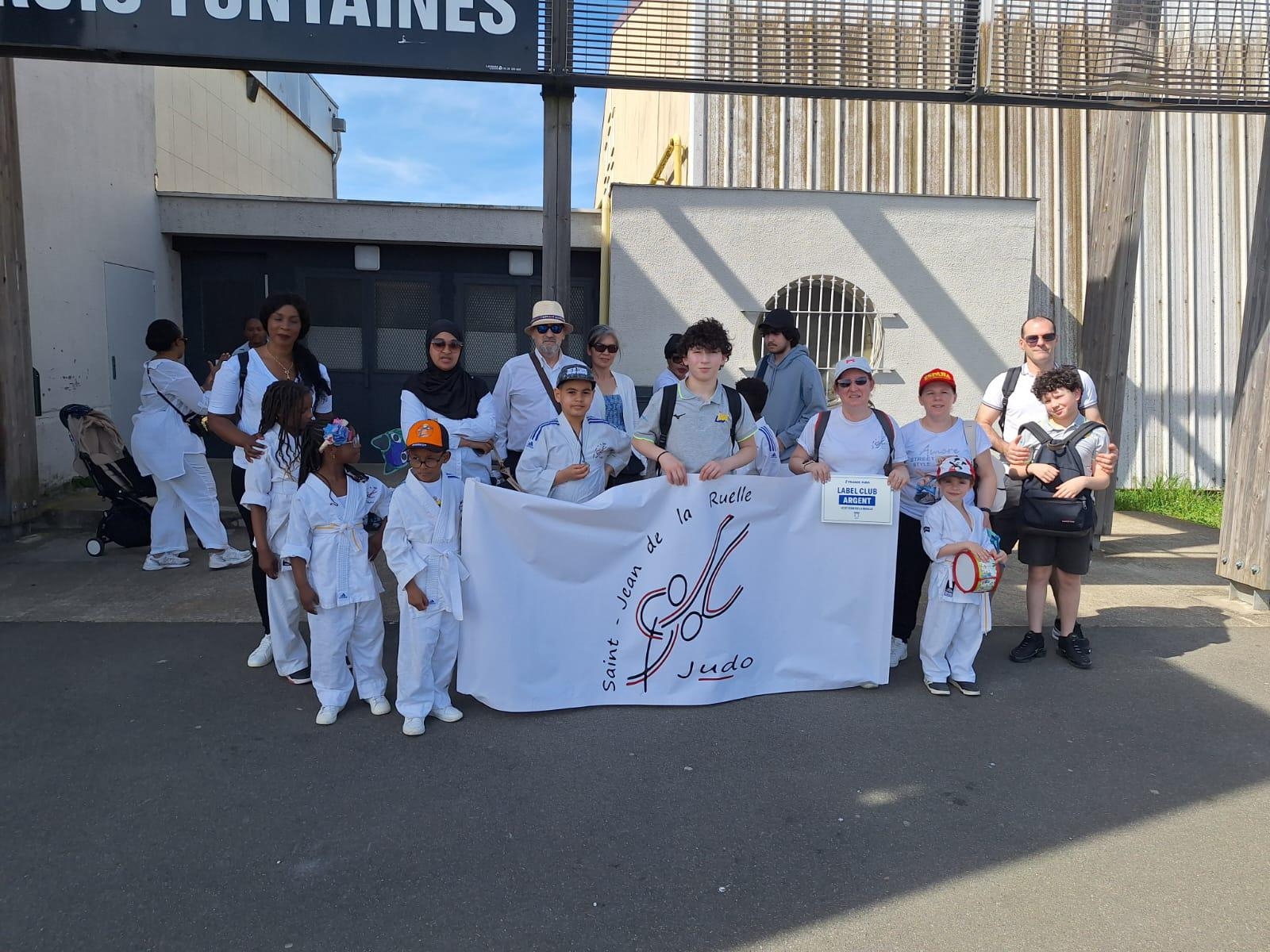 Carnaval Saint Jean de la Ruelle 13/04/2024